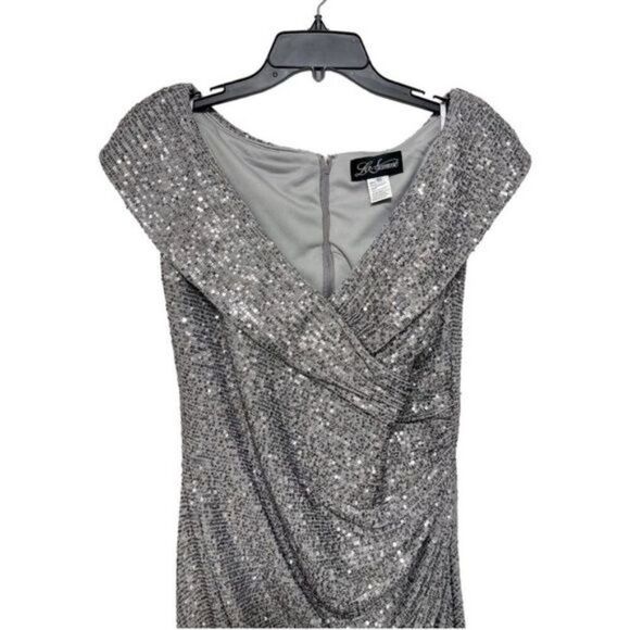 New La Femme Sequin Faux Wrap Cocktail Dress Size 10 - Picture 6 of 11
